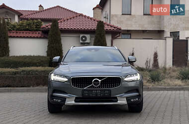 Volvo V90 Cross Country 2018