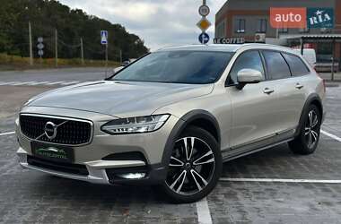 Універсал Volvo V90 Cross Country 2017 в Києві