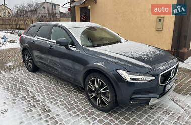 Універсал Volvo V90 Cross Country 2018 в Дніпрі