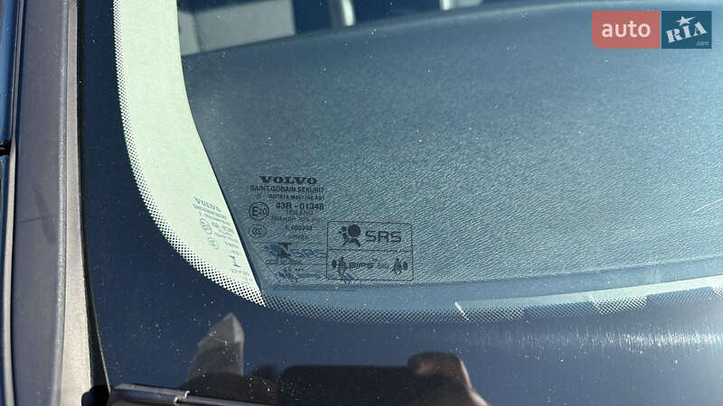 Універсал Volvo V90 Cross Country 2019 в Теребовлі