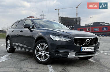 Volvo V90 Cross Country 2017 Volvo V90 Cross Country 2017