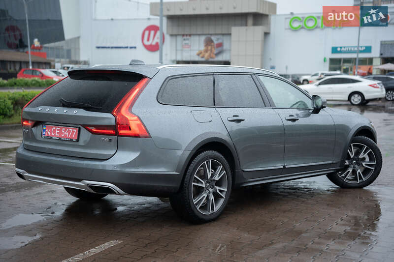 Універсал Volvo V90 Cross Country 2017 в Житомирі