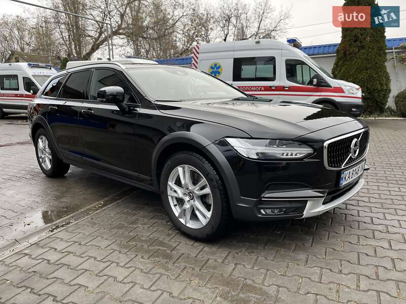 Універсал Volvo V90 Cross Country 2018 в Одесі