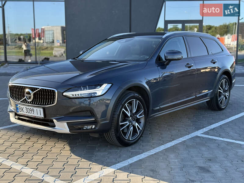 Универсал Volvo V90 Cross Country 2018 в Луцке