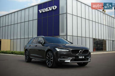 Універсал Volvo V90 Cross Country 2023 в 