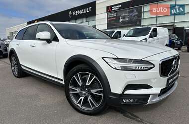 Volvo V90 Cross Country 2019
