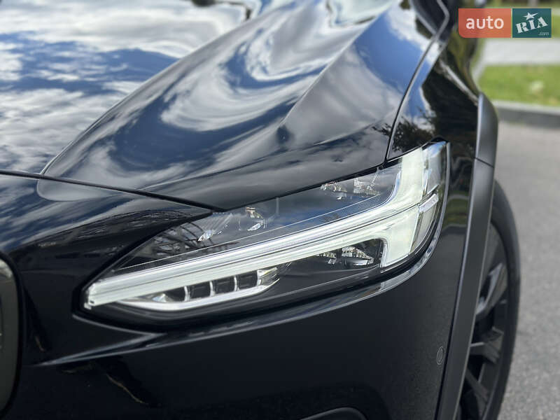 Універсал Volvo V90 Cross Country 2022 в Дніпрі фото 3 Універсал Volvo V90 Cross Country 2022 в Дніпрі