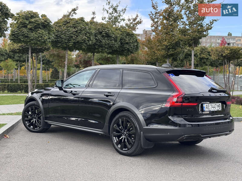Універсал Volvo V90 Cross Country 2022 в Дніпрі фото 15 Універсал Volvo V90 Cross Country 2022 в Дніпрі