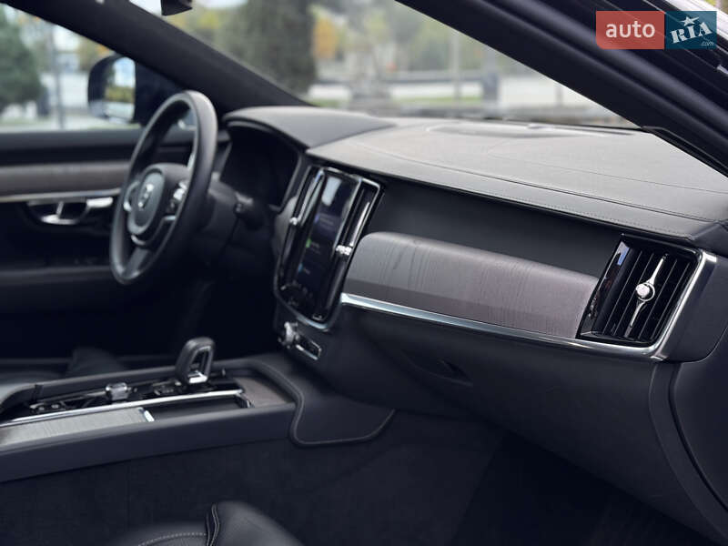 Універсал Volvo V90 Cross Country 2022 в Дніпрі фото 42 Універсал Volvo V90 Cross Country 2022 в Дніпрі