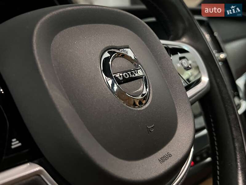 Універсал Volvo V90 Cross Country 2018 в Києві