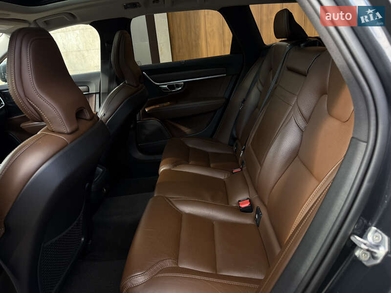 Універсал Volvo V90 Cross Country 2020 в Одесі фото 32 Універсал Volvo V90 Cross Country 2020 в Одесі