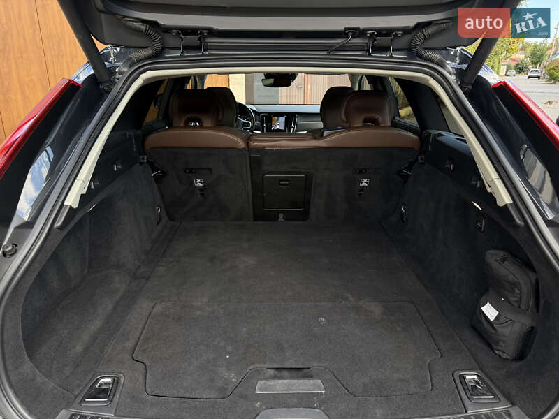 Універсал Volvo V90 Cross Country 2020 в Одесі фото 39 Універсал Volvo V90 Cross Country 2020 в Одесі
