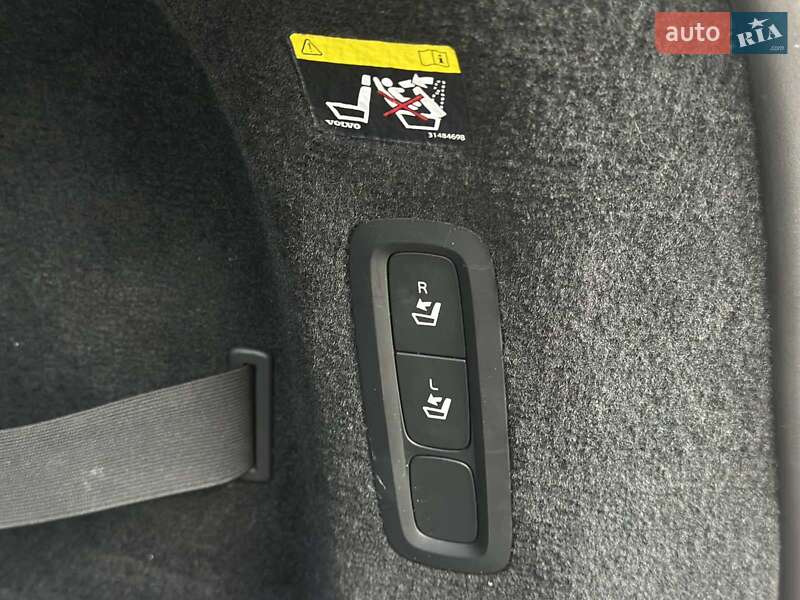Универсал Volvo V90 Cross Country 2018 в Черкассах фото 14 Универсал Volvo V90 Cross Country 2018 в Черкассах