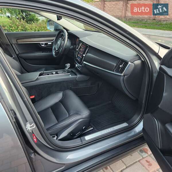 Универсал Volvo V90 Cross Country 2017 в Ивано-Франковске фото 27 Универсал Volvo V90 Cross Country 2017 в Ивано-Франковске