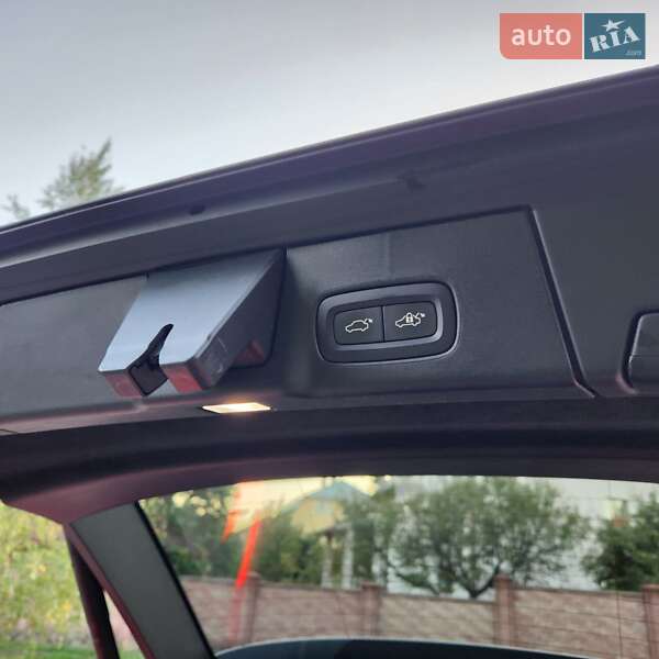Универсал Volvo V90 Cross Country 2017 в Ивано-Франковске фото 33 Универсал Volvo V90 Cross Country 2017 в Ивано-Франковске