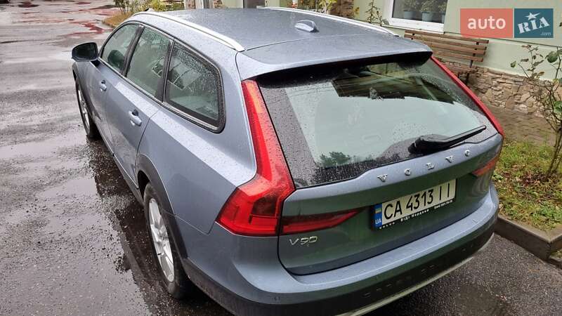 Универсал Volvo V90 Cross Country 2018 в Черкассах