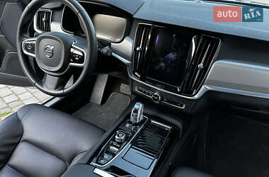 Универсал Volvo V90 2017 в 