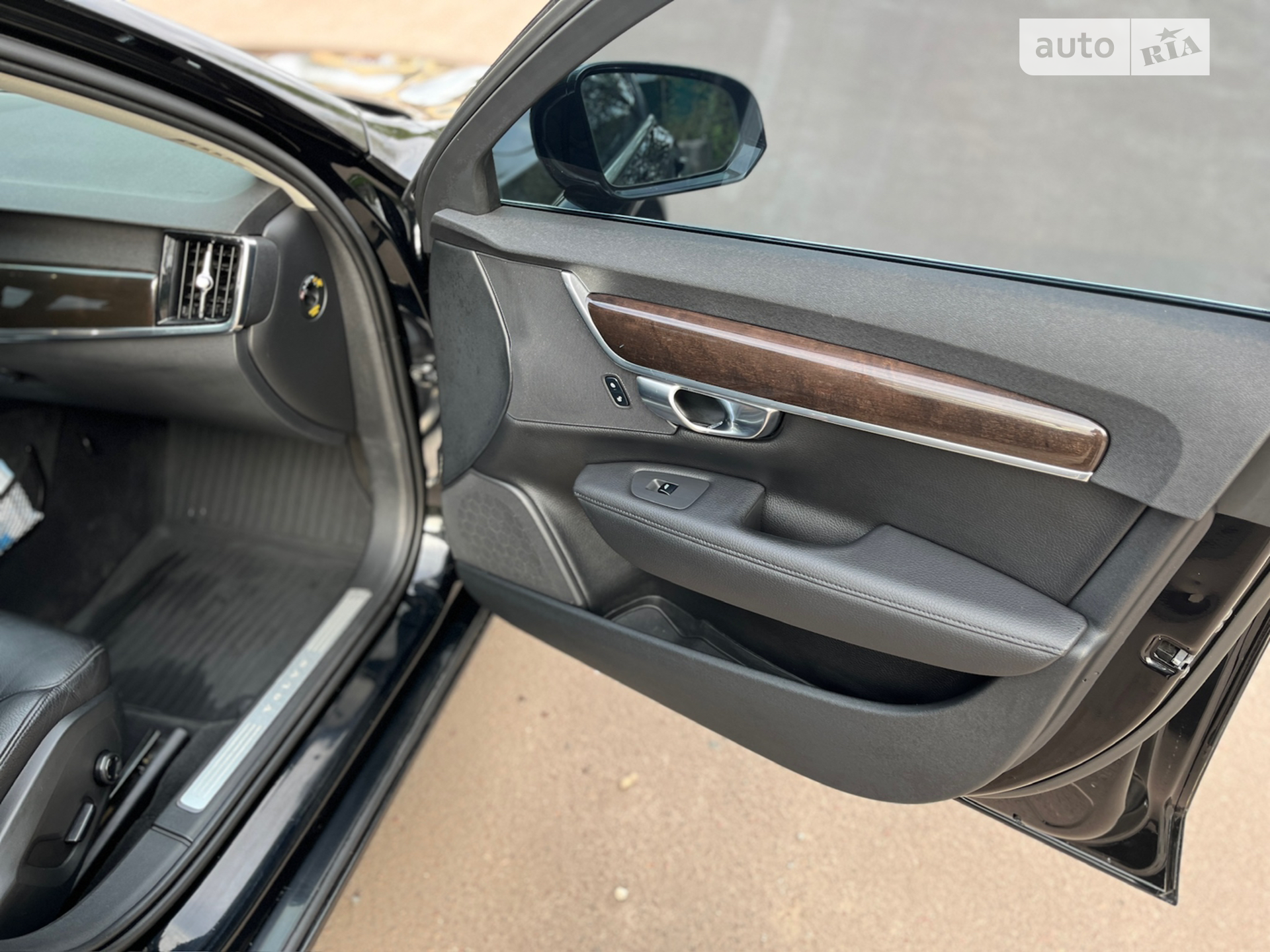 2017 Volvo V90 - мініатюра 13