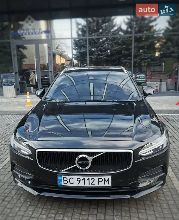 Volvo V90