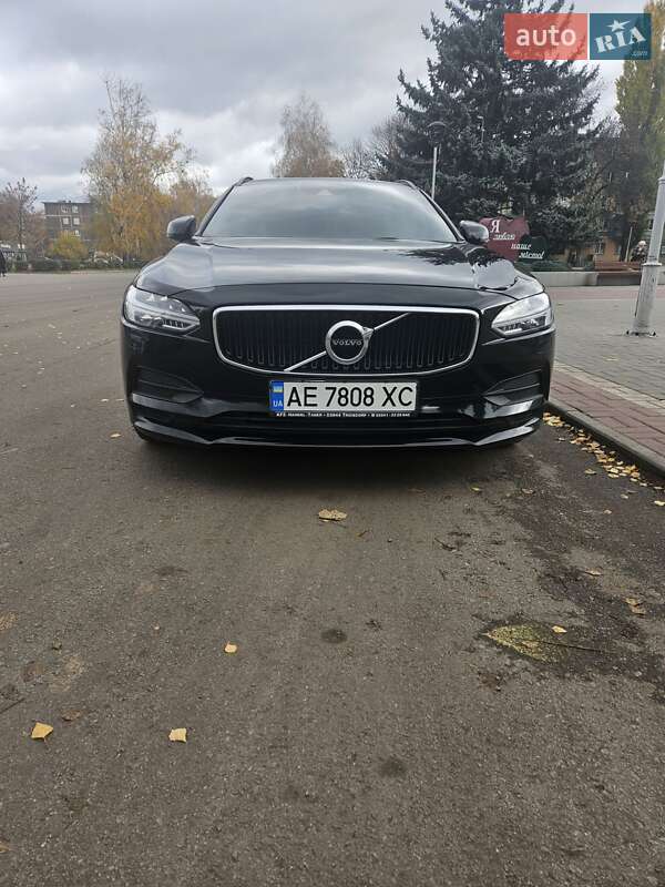 Універсал Volvo V90 2017 в Першотравенську