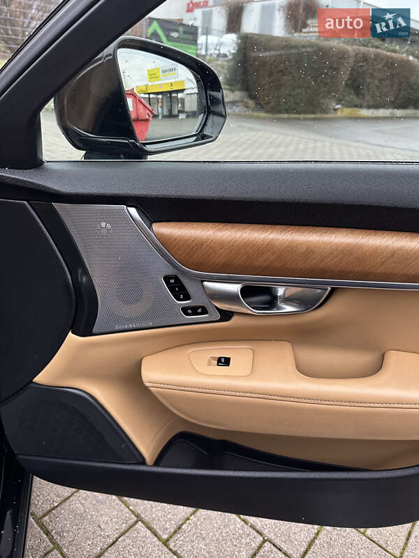 Универсал Volvo V90 2016 в Луцке фото 9 Универсал Volvo V90 2016 в Луцке