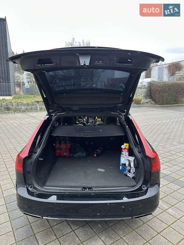 Универсал Volvo V90 2016 в Луцке фото 35 Универсал Volvo V90 2016 в Луцке