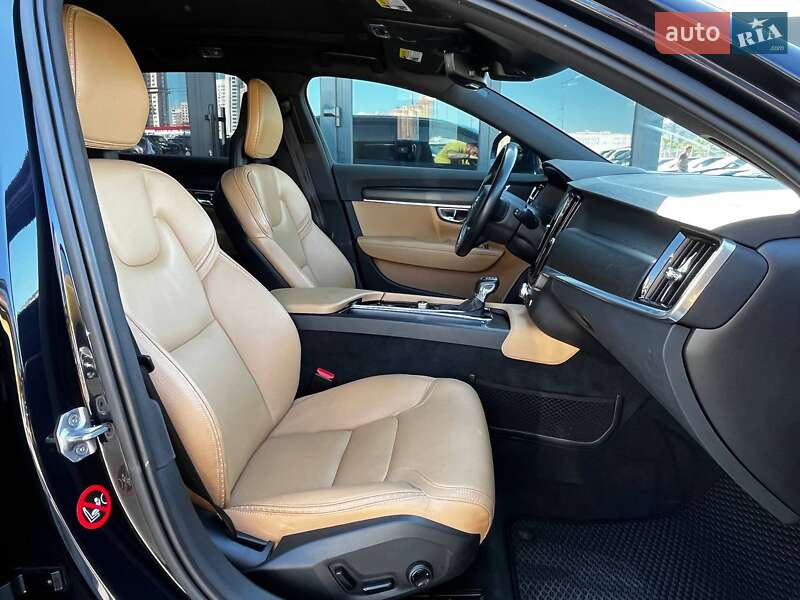 Универсал Volvo V90 2017 в Киеве