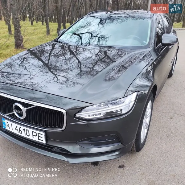 Volvo V90