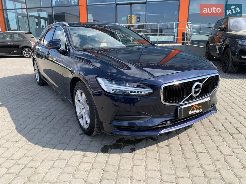 Volvo V90