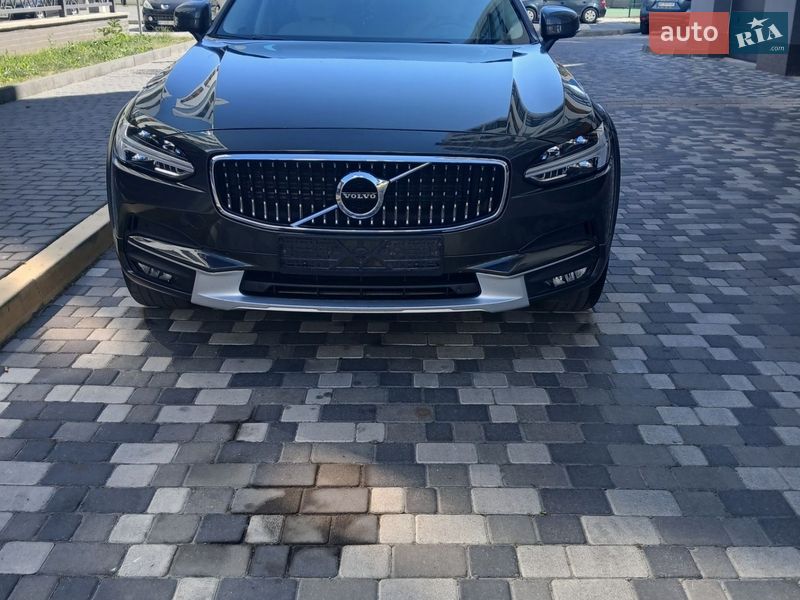 Универсал Volvo V90 2017 в Ивано-Франковске