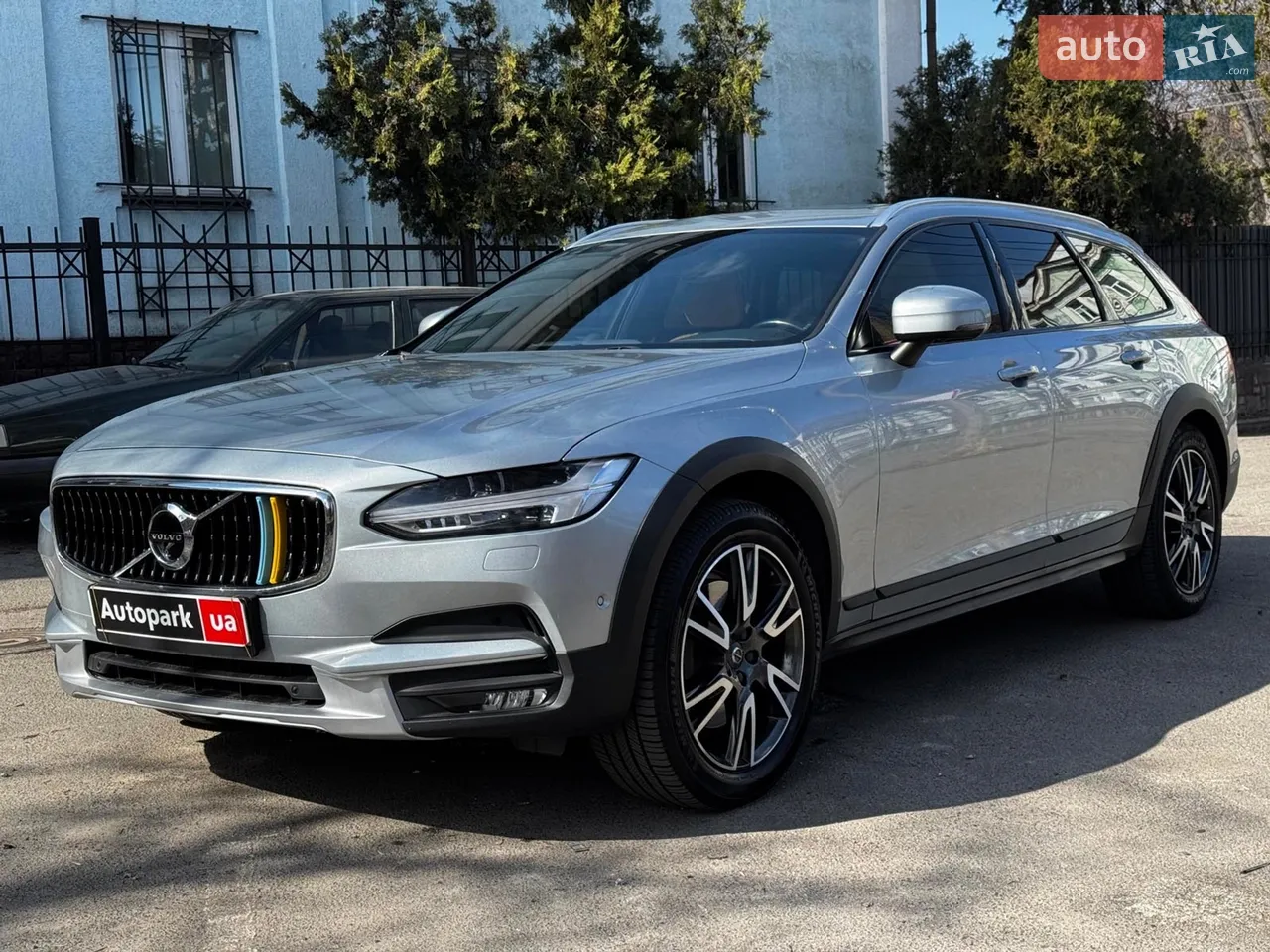 2022 Volvo V90 - мініатюра 18