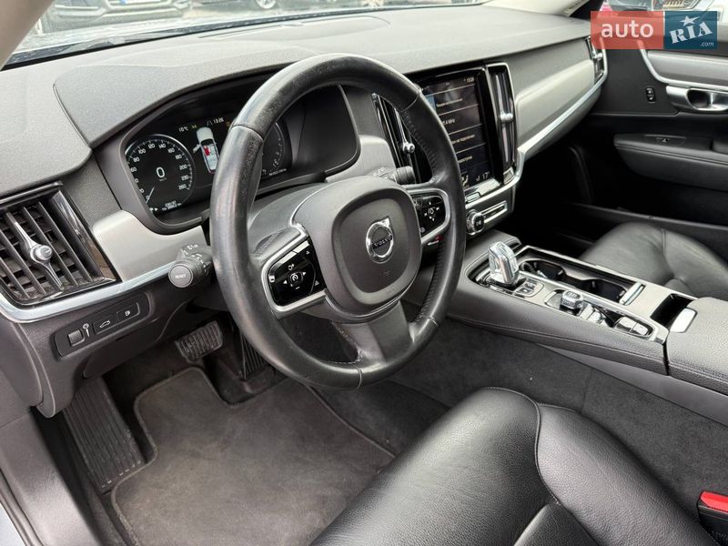 Універсал Volvo V90 2017 в Стрию