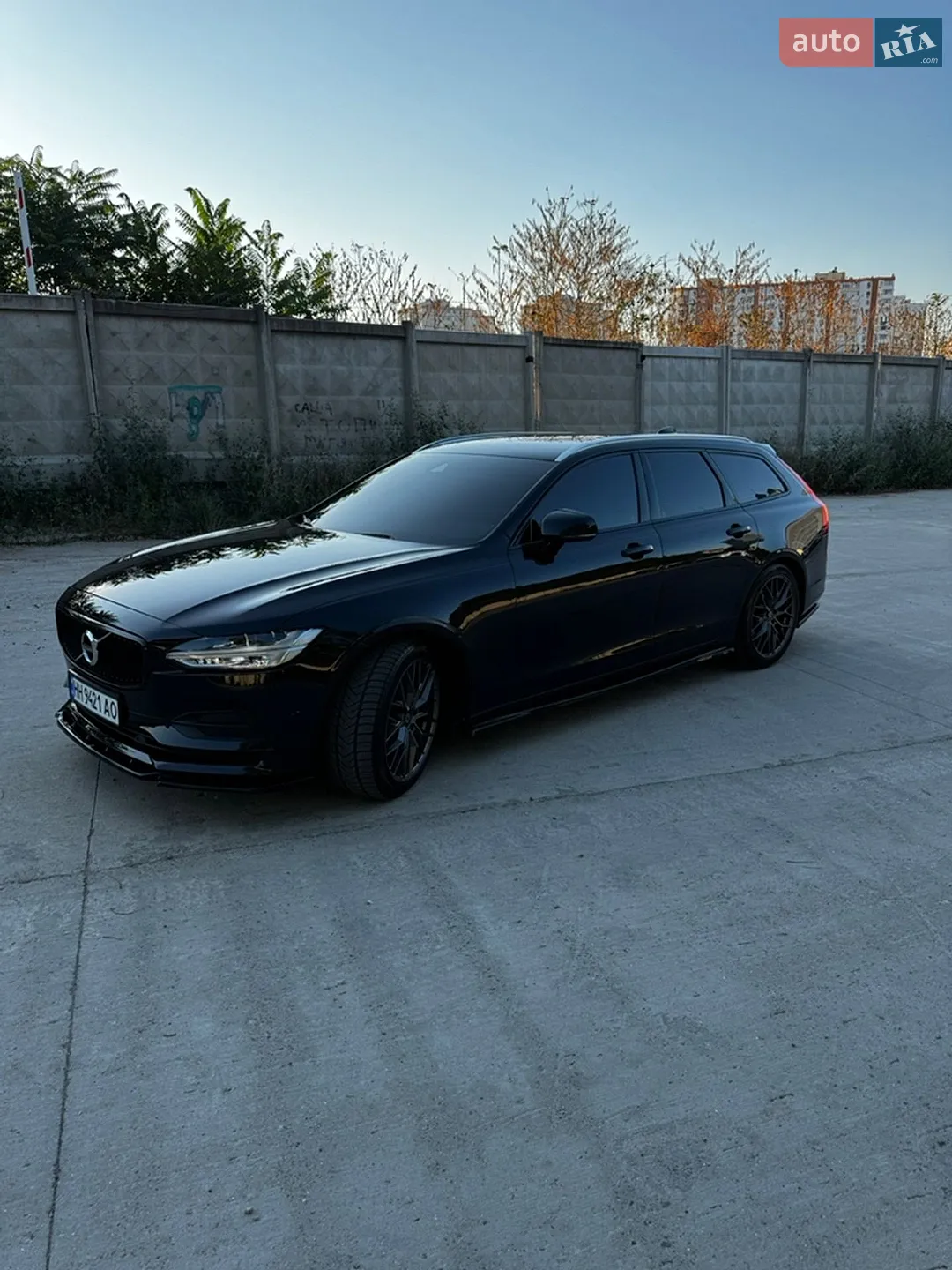 2017 Volvo V90 - мініатюра 10