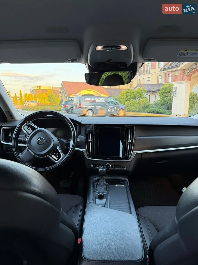 2017 Volvo V90 - мініатюра 7