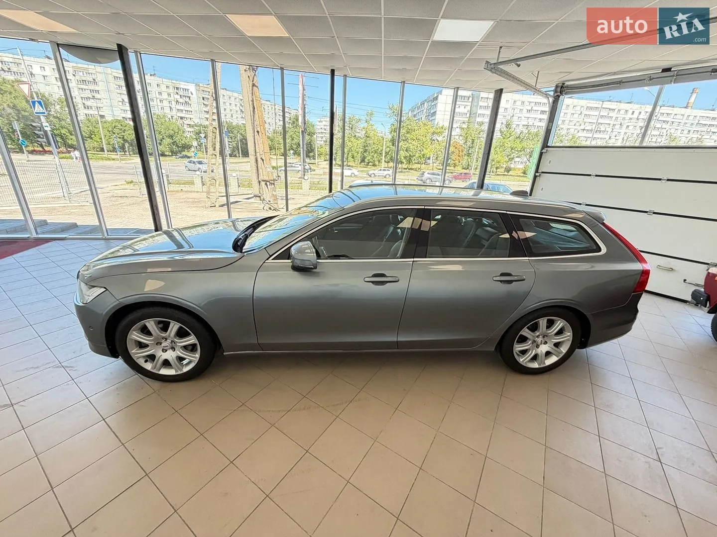 2017 Volvo V90 - мініатюра 5