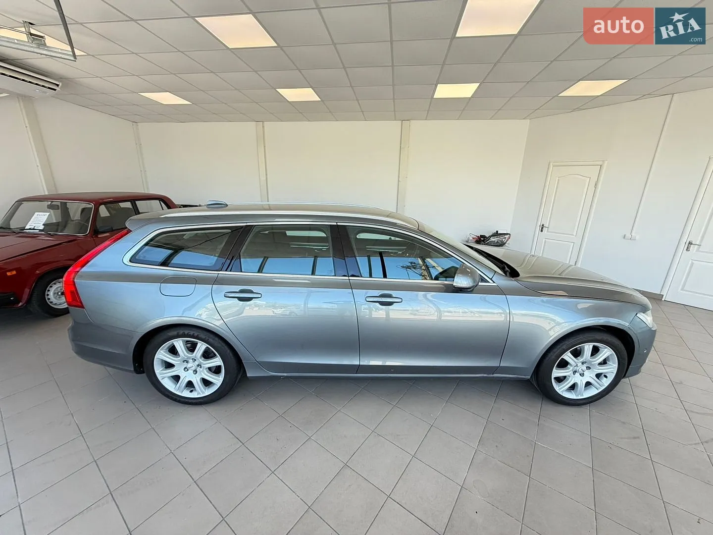 2017 Volvo V90 - мініатюра 20