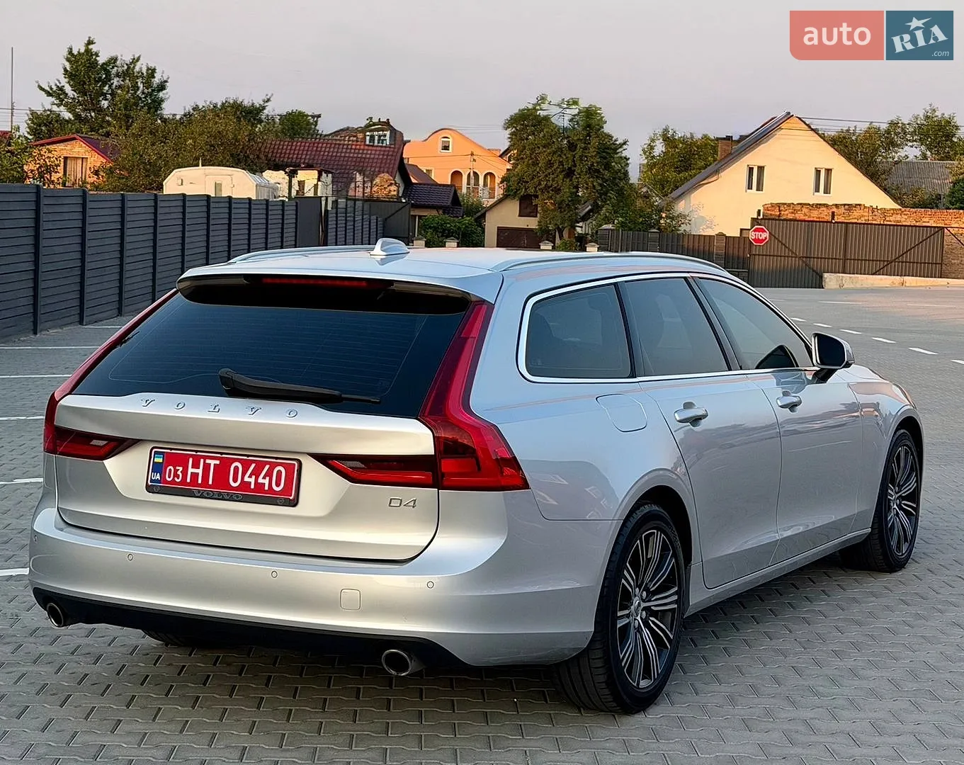 2017 Volvo V90 - мініатюра 42