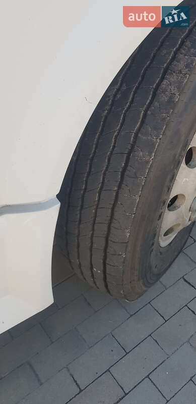 Тягач Volvo VNL 630 2005 в Києві