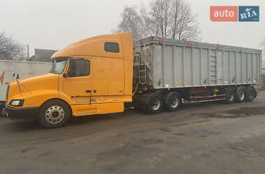 Самосвал Volvo VNL 660 2002 в 