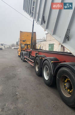 Самосвал Volvo VNL 660 2002 в 