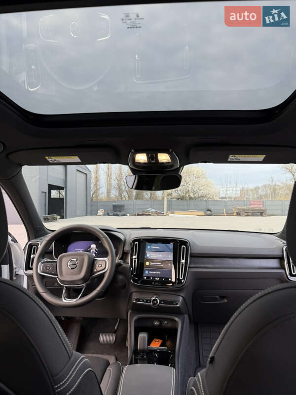 Внедорожник / Кроссовер Volvo XC40 Recharge 2024 в Ровно