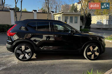 Внедорожник / Кроссовер Volvo XC40 Recharge 2022 в 