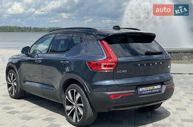 Внедорожник / Кроссовер Volvo XC40 Recharge 2021 в 