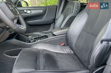 Внедорожник / Кроссовер Volvo XC40 Recharge 2021 в 