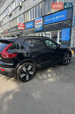 Внедорожник / Кроссовер Volvo XC40 Recharge 2023 в 
