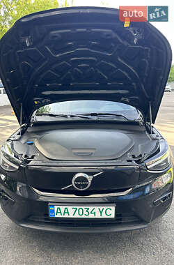 Внедорожник / Кроссовер Volvo XC40 Recharge 2023 в 