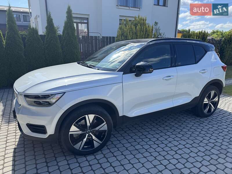 Внедорожник / Кроссовер Volvo XC40 Recharge 2022 в 
