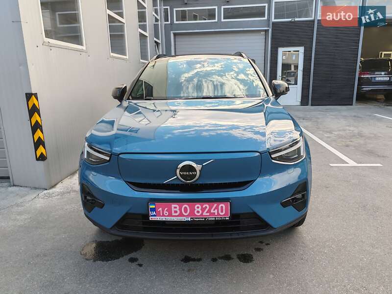 Позашляховик / Кросовер Volvo XC40 Recharge 2023 в Чернівцях