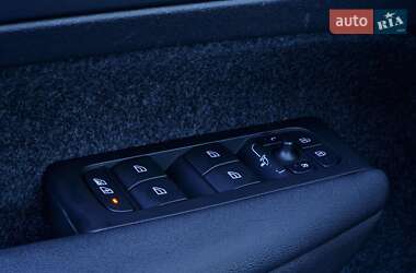 Внедорожник / Кроссовер Volvo XC40 Recharge 2022 в 