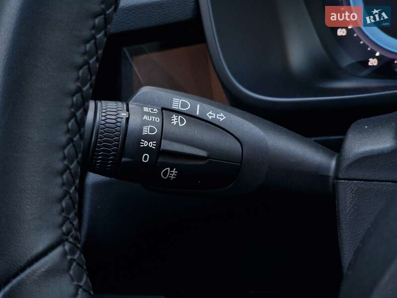 Внедорожник / Кроссовер Volvo XC40 Recharge 2022 в Одессе